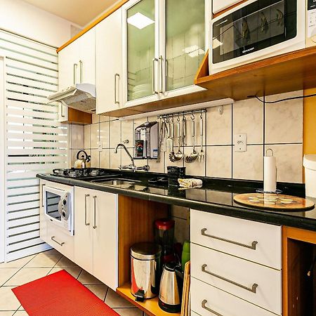 Apto Com Sacada E Churrasq 260M Praia Brava Coi302 フロリアノポリス エクステリア 写真