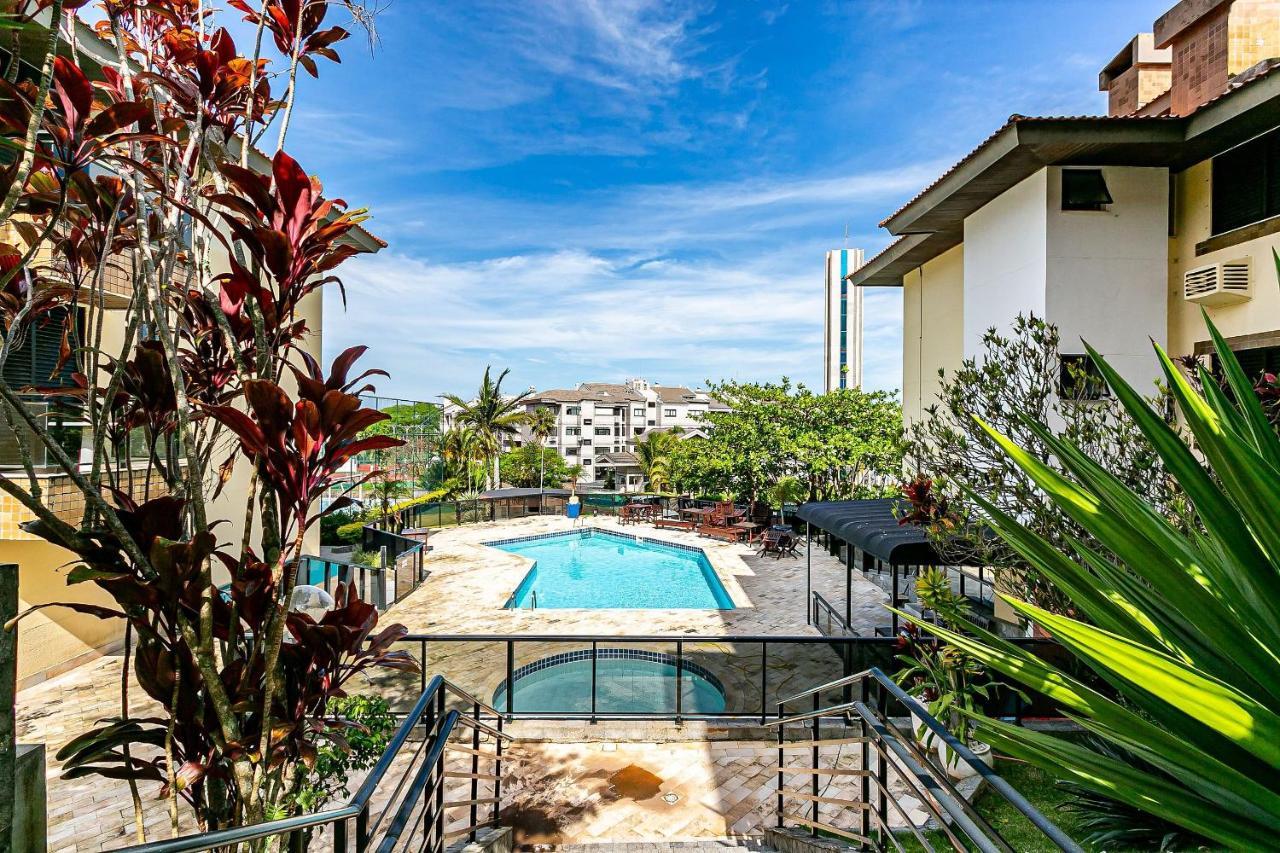 Apto Com Sacada E Churrasq 260M Praia Brava Coi302 フロリアノポリス エクステリア 写真